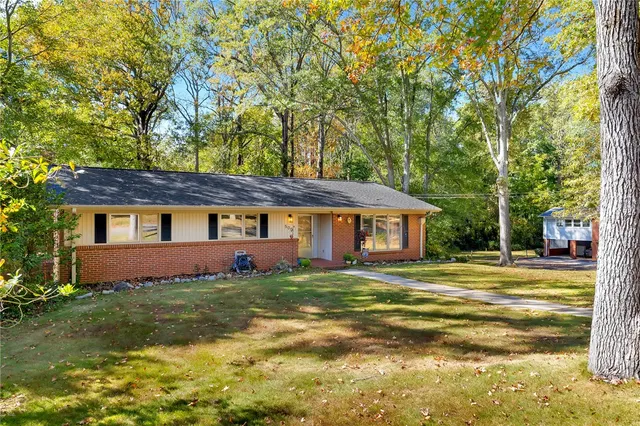 $309,000 | 500 Stewart Drive, Easley, SC 29640