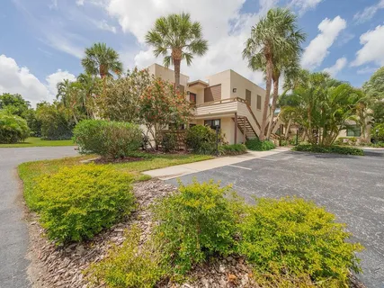 $279,990 | 193 Pineneedle Drive, Bradenton, FL 34210