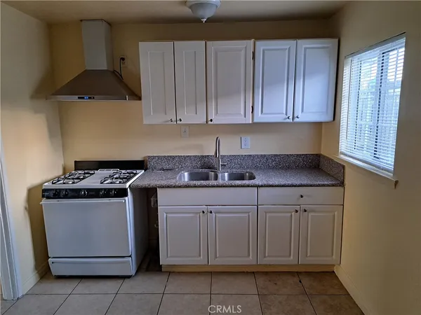 $866,000 | 1206 South Palm Street, Anaheim, CA 92805