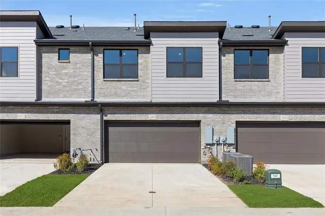 $359,900 | 2009 Aldrich Road, Celina, TX 75009