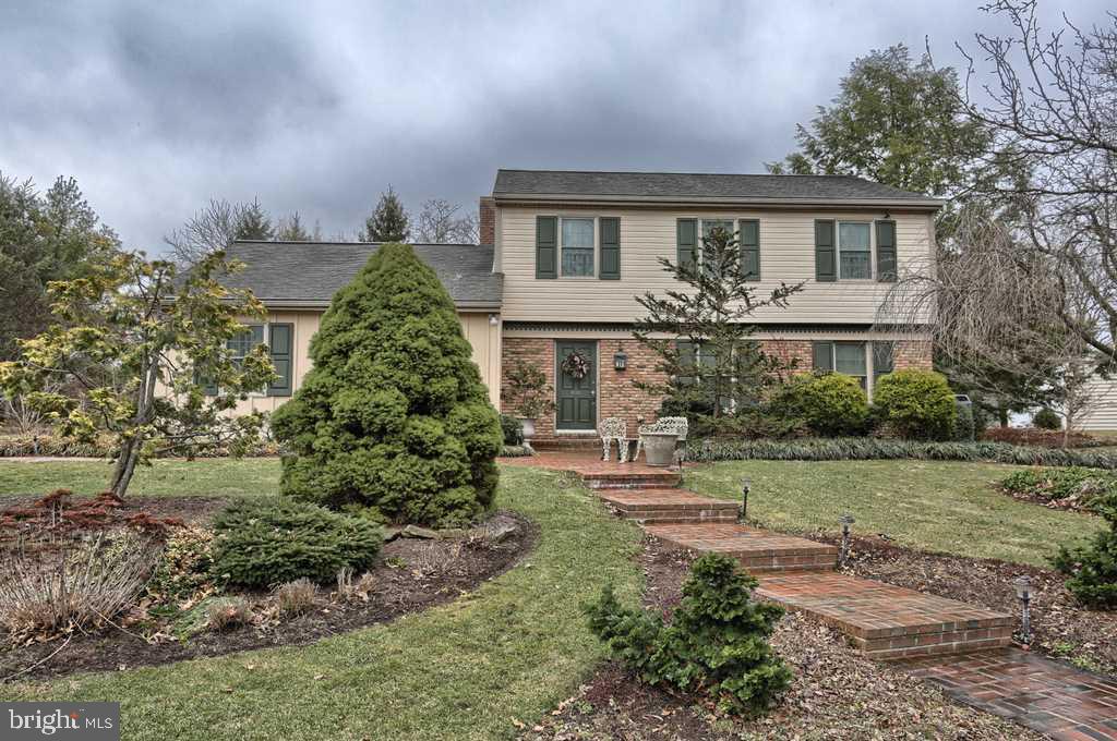 1012 Greenlea Road Hershey, PA 17033 - Photo 1 of 1 Gallery Image 1