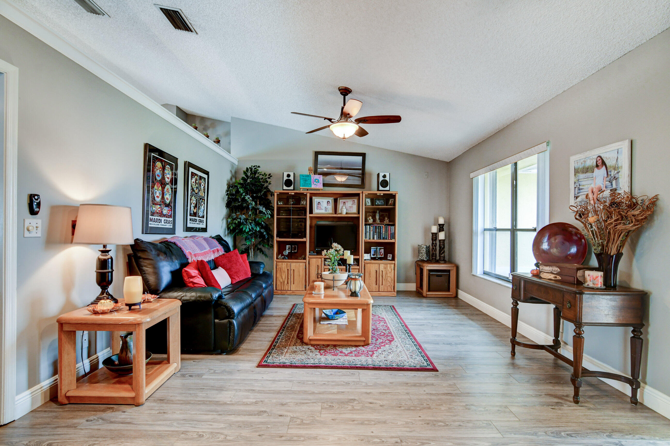 22461 Ensenada Way Boca Raton, FL 33433 - Photo 8 of 62 DSC_8012_3_4_5_6