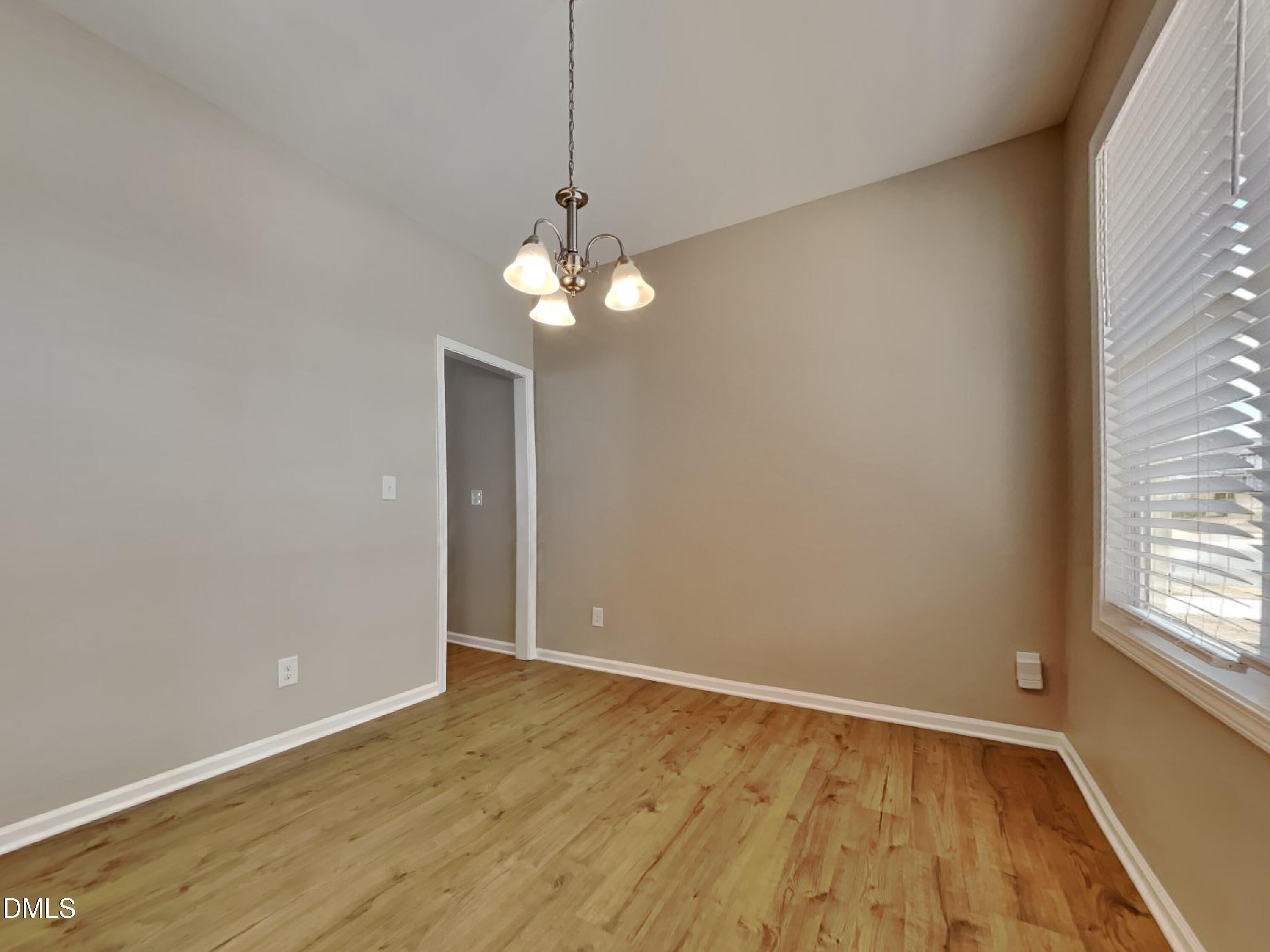 110 Shore Smithfield, NC 27577 - Photo 3 of 15 2_Image_DPedKMlJmF