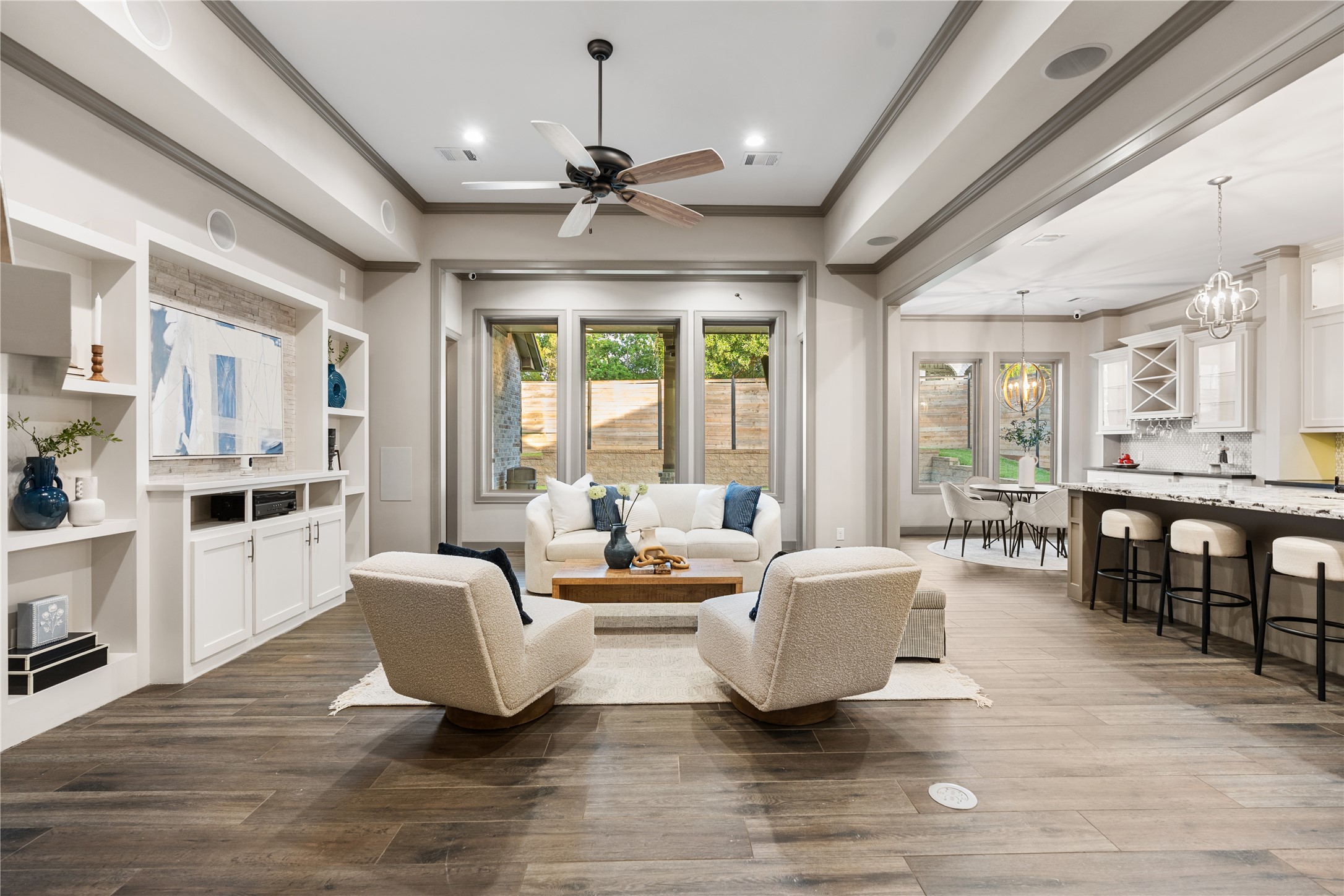 12379 Pebble View Drive Conroe, TX 77304 - Photo 19 of 46 Open concept layout.
