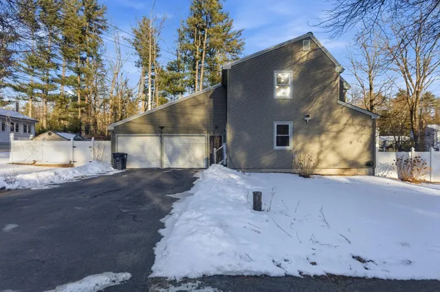 $610,000 | 7 Bradford Street, Nashua, NH 03063