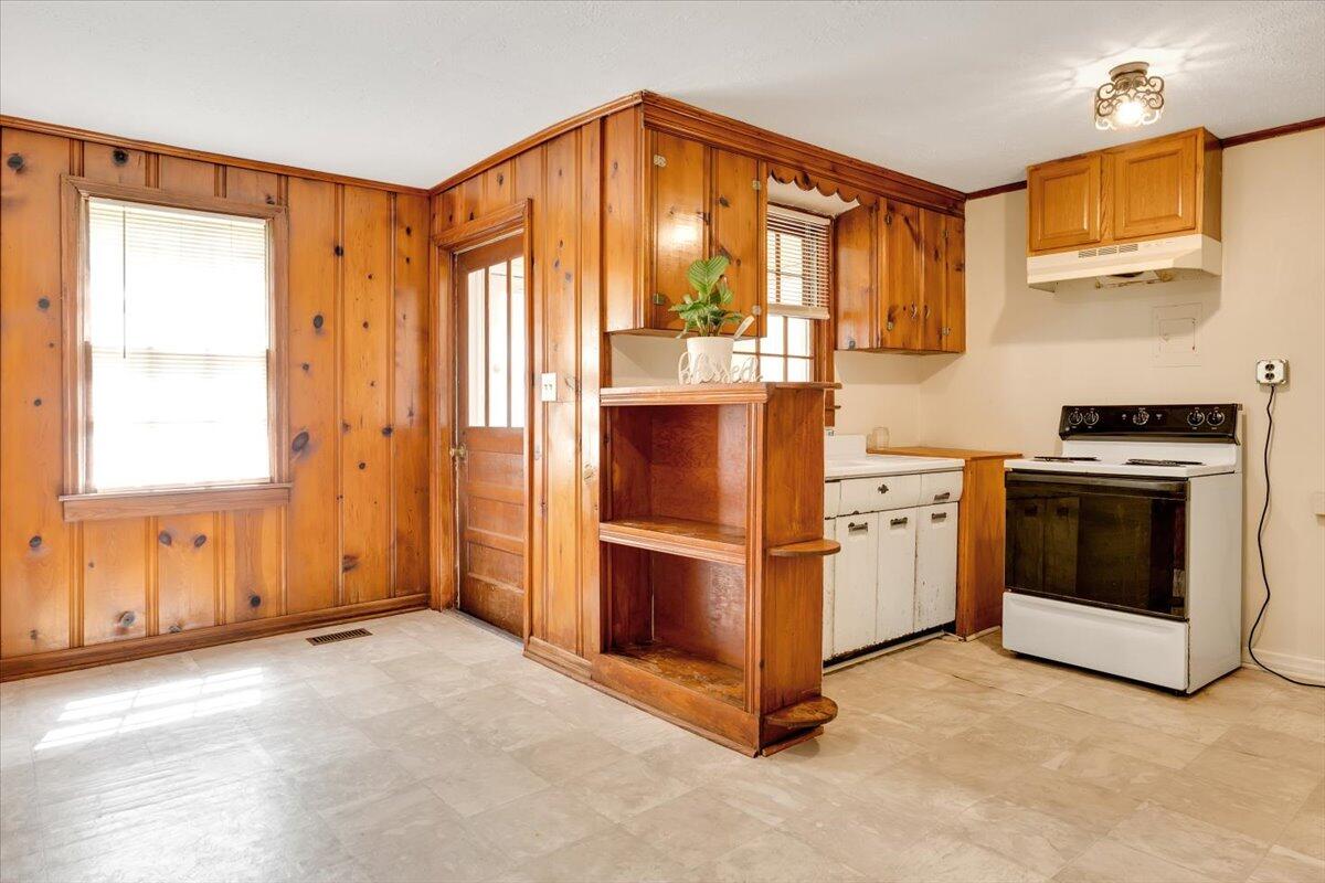 256 Williamsburg Street Northeast Aiken, SC 29801 - Photo 11 of 23 11-Williamsburg St (12 of 24)