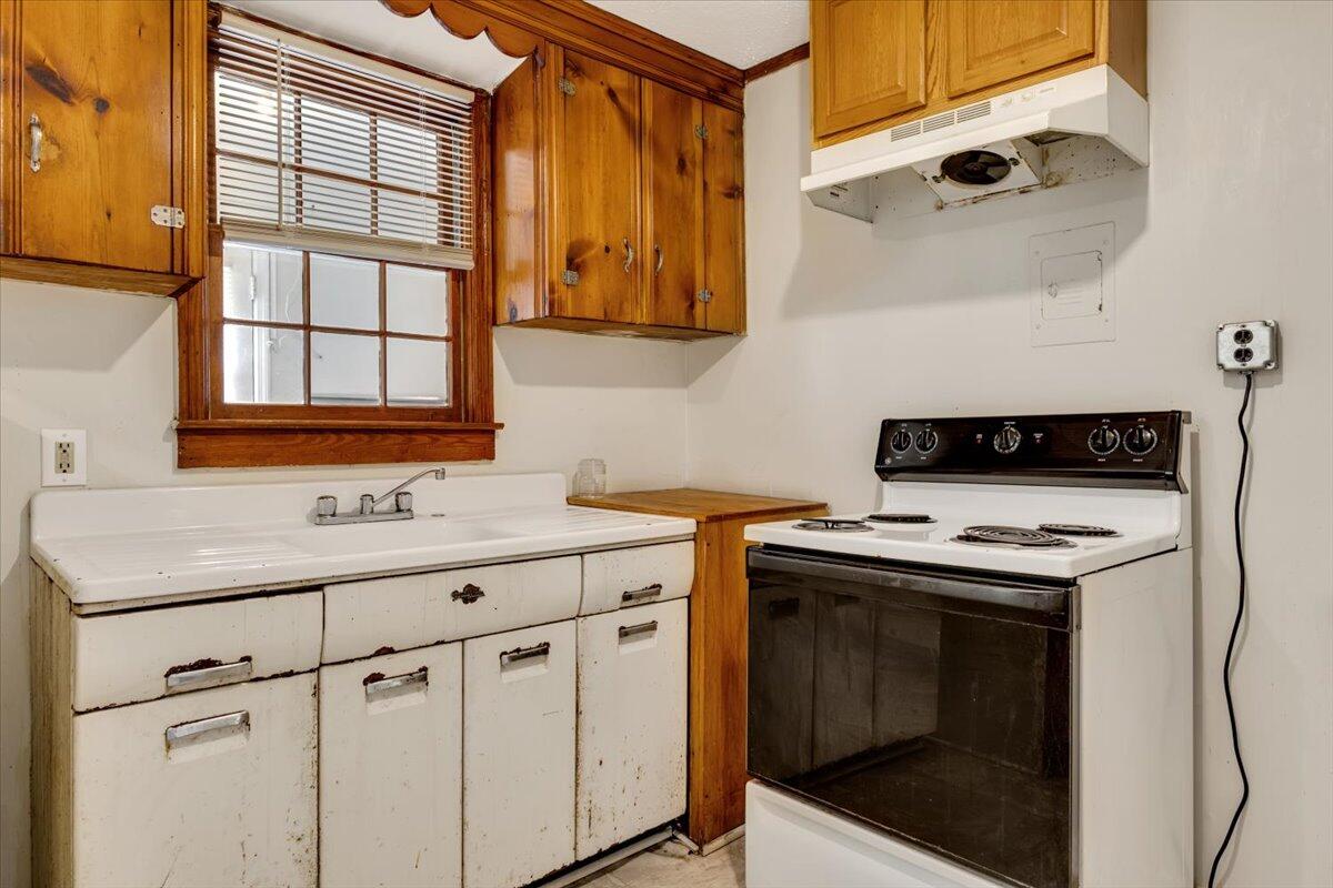 256 Williamsburg Street Northeast Aiken, SC 29801 - Photo 13 of 23 13-Williamsburg St (14 of 24)