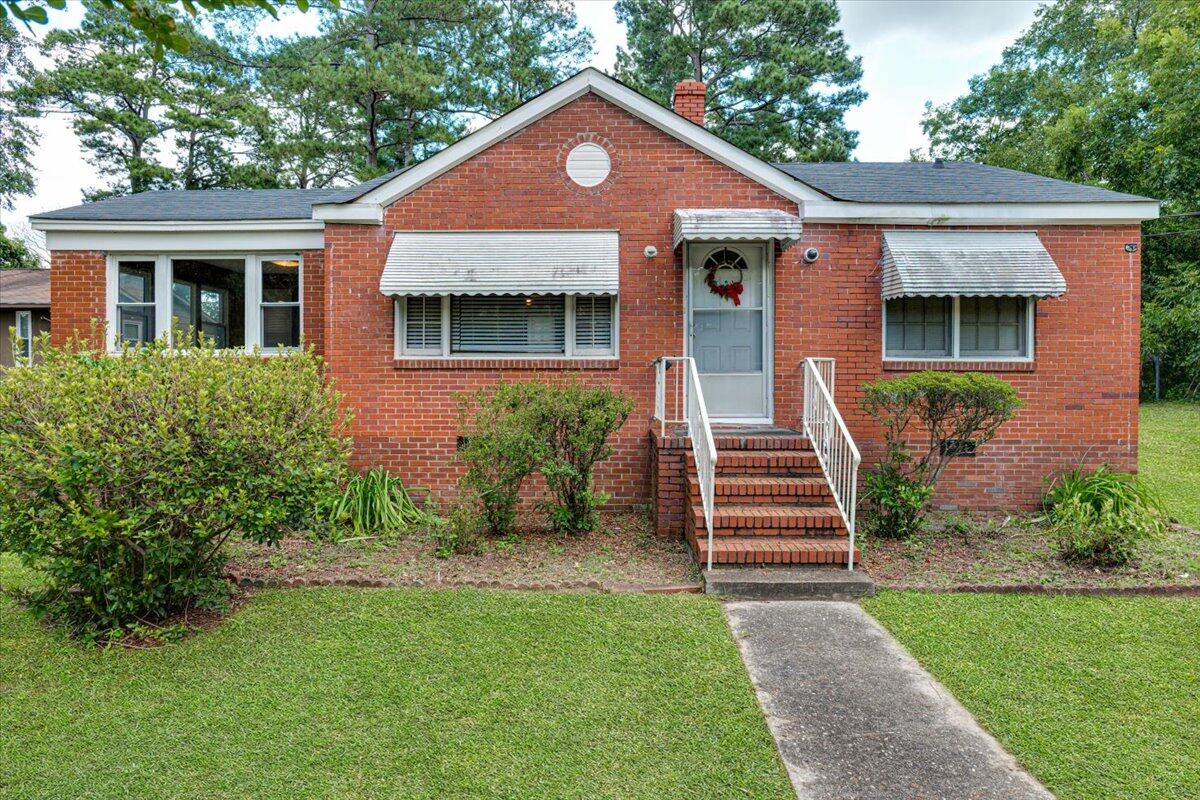 256 Williamsburg Street Northeast Aiken, SC 29801 - Photo 2 of 23 01-Williamsburg St (1 of 24)