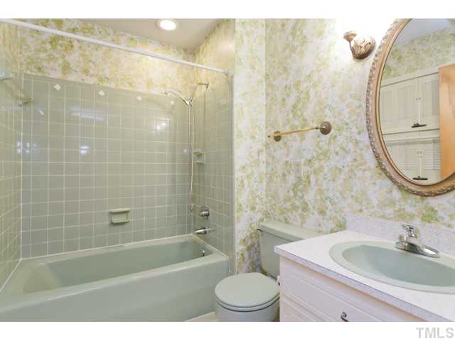 4112 Pittsford Road Raleigh, NC 27604 - Photo 10 of 24 Gallery Image 10