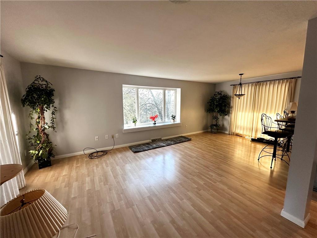 1310 Center Road Monaca, PA 15061 - Photo 12 of 32 Living room