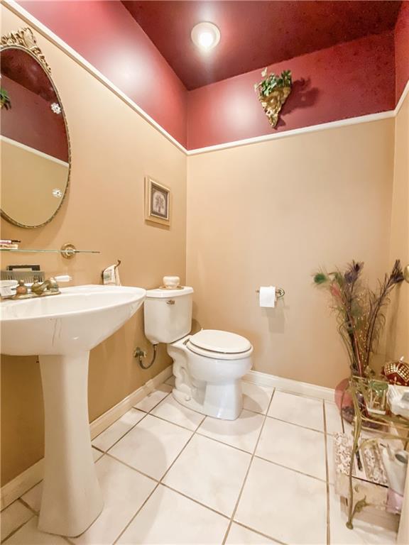 1310 Center Road Monaca, PA 15061 - Photo 19 of 32 First floor Half-Bath
