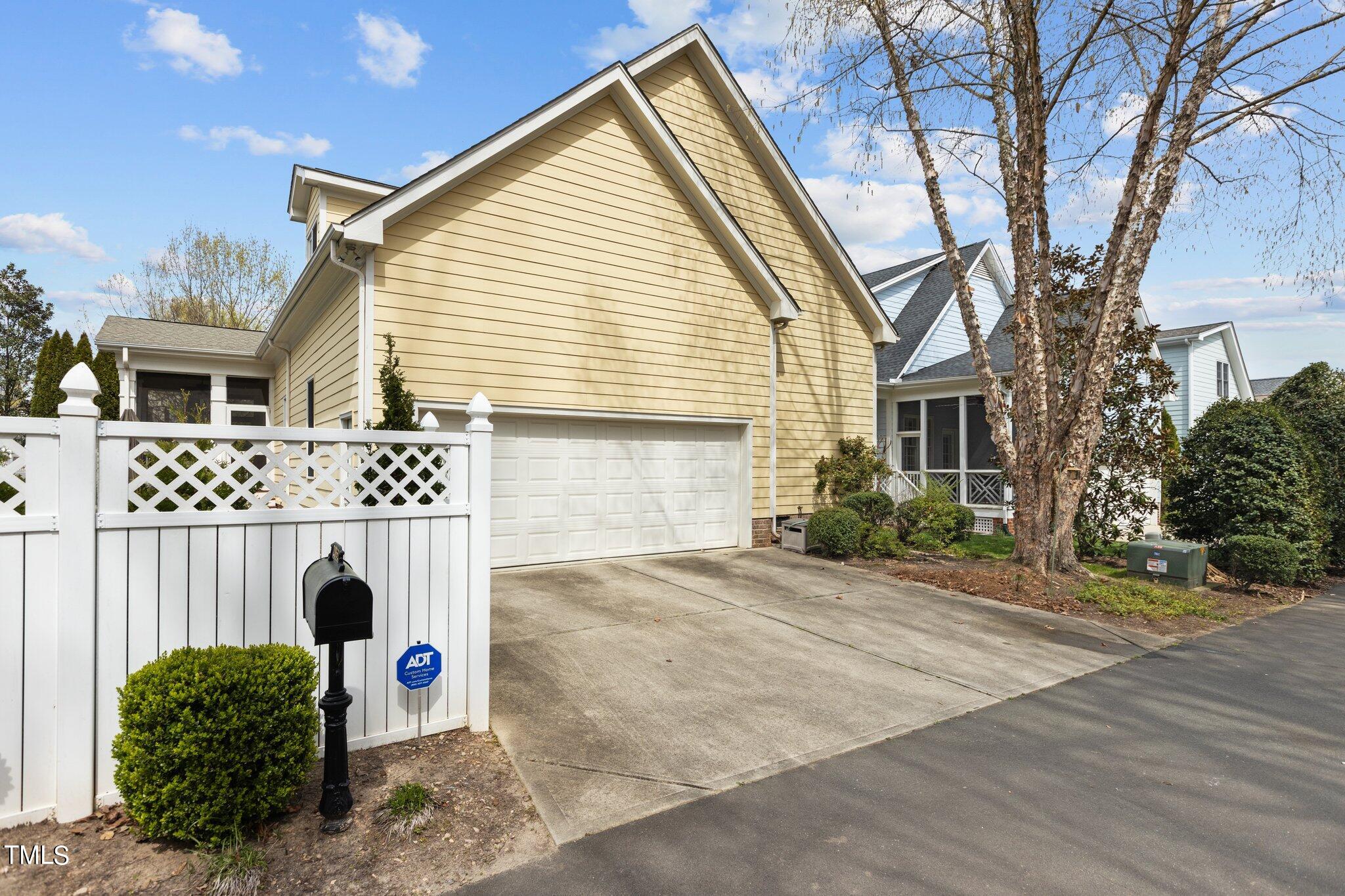2032 Hopeton Avenue Raleigh, NC 27614 - Photo 39 of 43 17-web-or-mls-IMGL6728