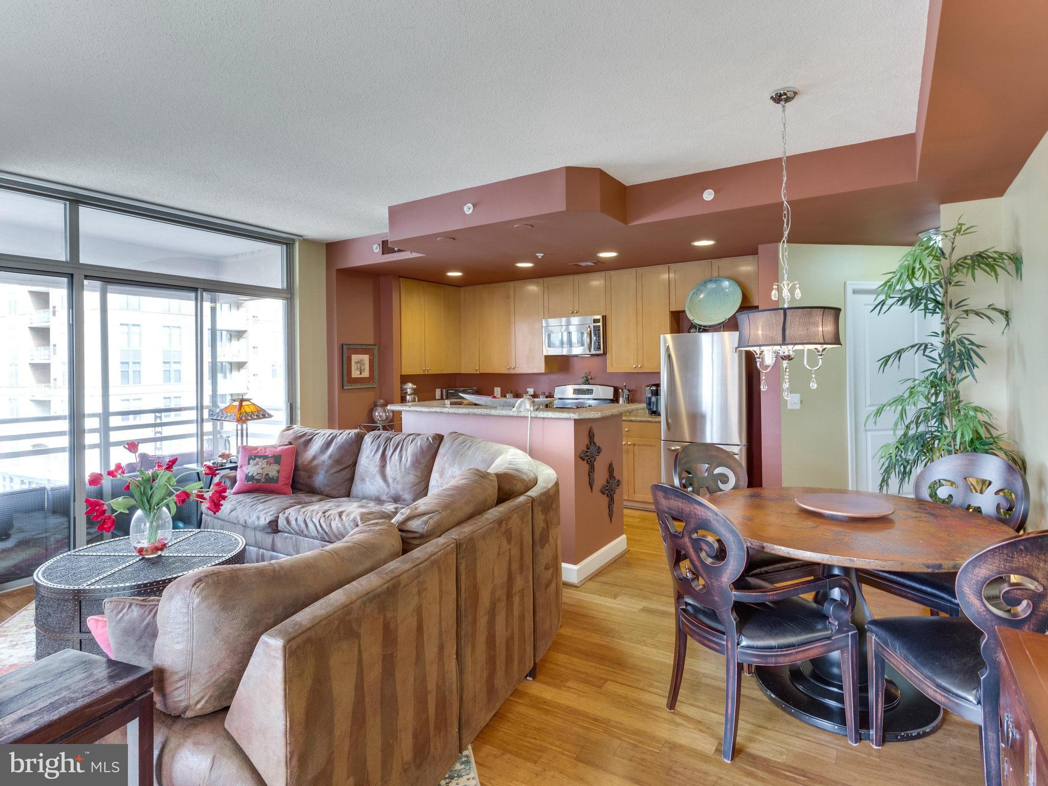 3650 South Glebe Road, Unit 443 Arlington, VA 22202 - Photo 16 of 30 Dining Room