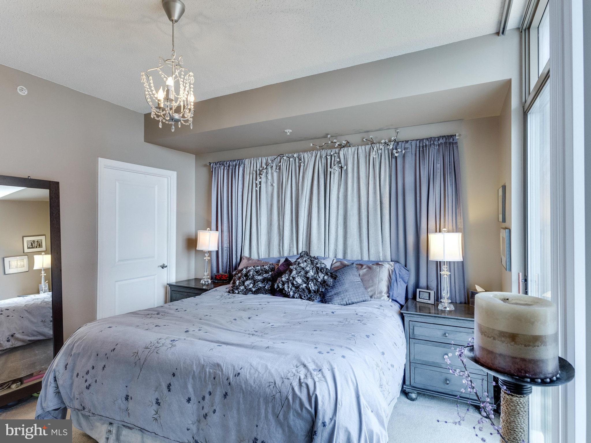 3650 South Glebe Road, Unit 443 Arlington, VA 22202 - Photo 17 of 30 Bedroom (Master)