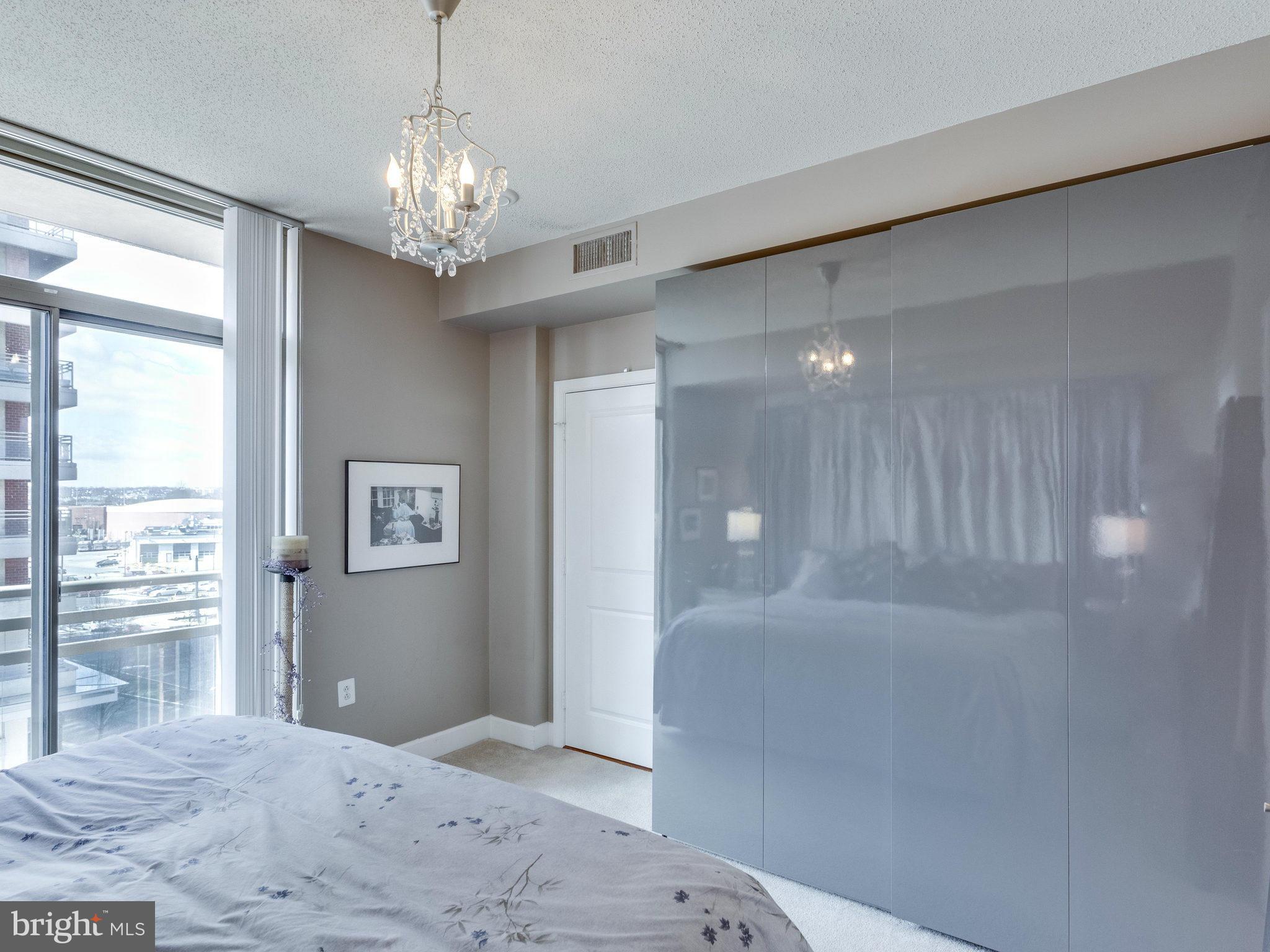 3650 South Glebe Road, Unit 443 Arlington, VA 22202 - Photo 18 of 30 Bedroom (Master)