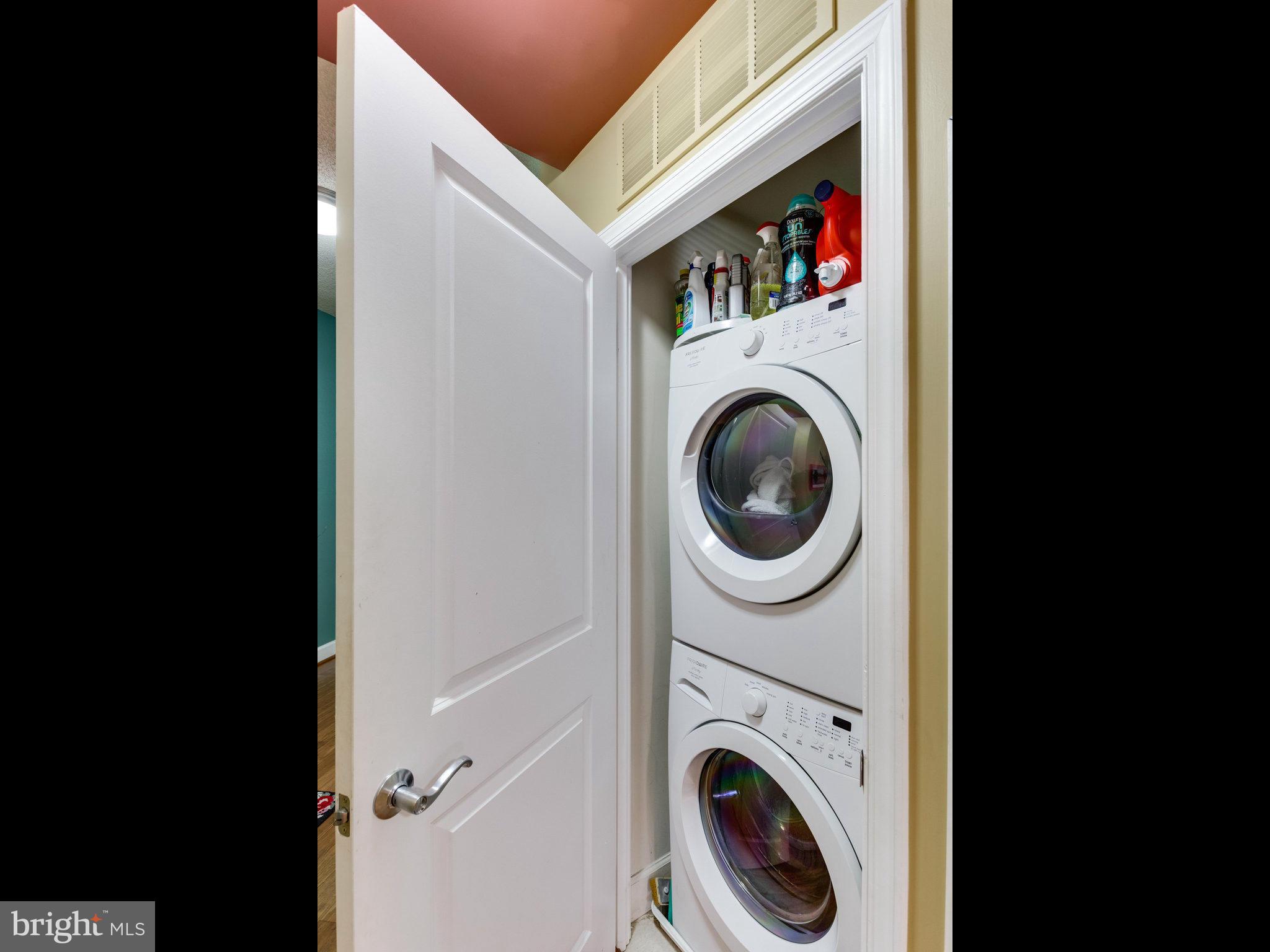 3650 South Glebe Road, Unit 443 Arlington, VA 22202 - Photo 6 of 30 Laundry