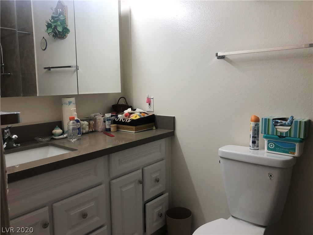 237 Roland Wiley Road Las Vegas, NV 89145 - Photo 18 of 21 Gallery Image 18