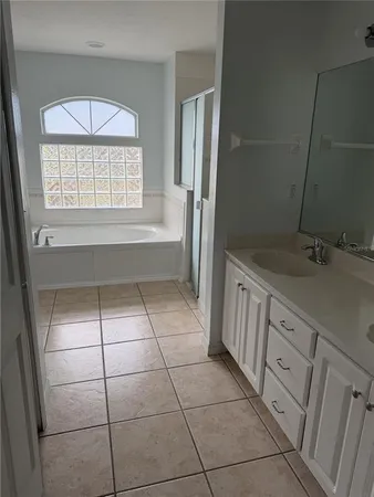 $2,700 | 11 White Oak Lane, Palm Coast, FL 32164