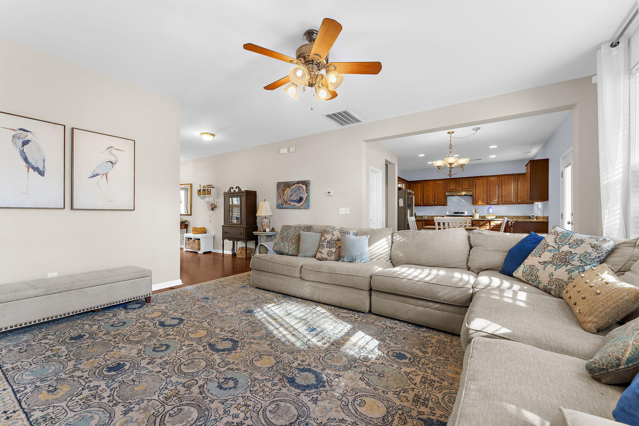 1301 Merchant Court Mount Pleasant, SC 29466 - Photo 14 of 46 10-web-or-mls-DSC04181