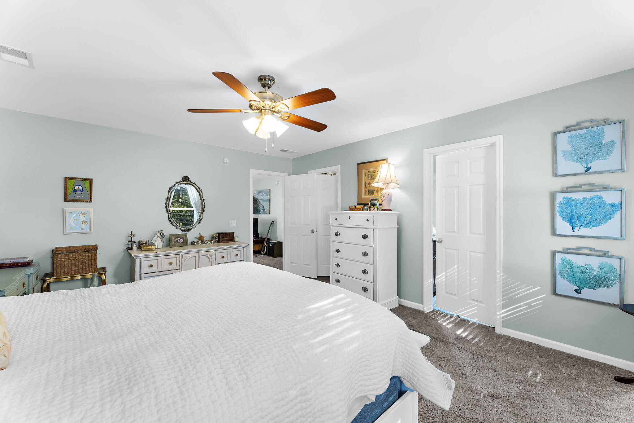 1301 Merchant Court Mount Pleasant, SC 29466 - Photo 30 of 46 30-web-or-mls-DSC04291