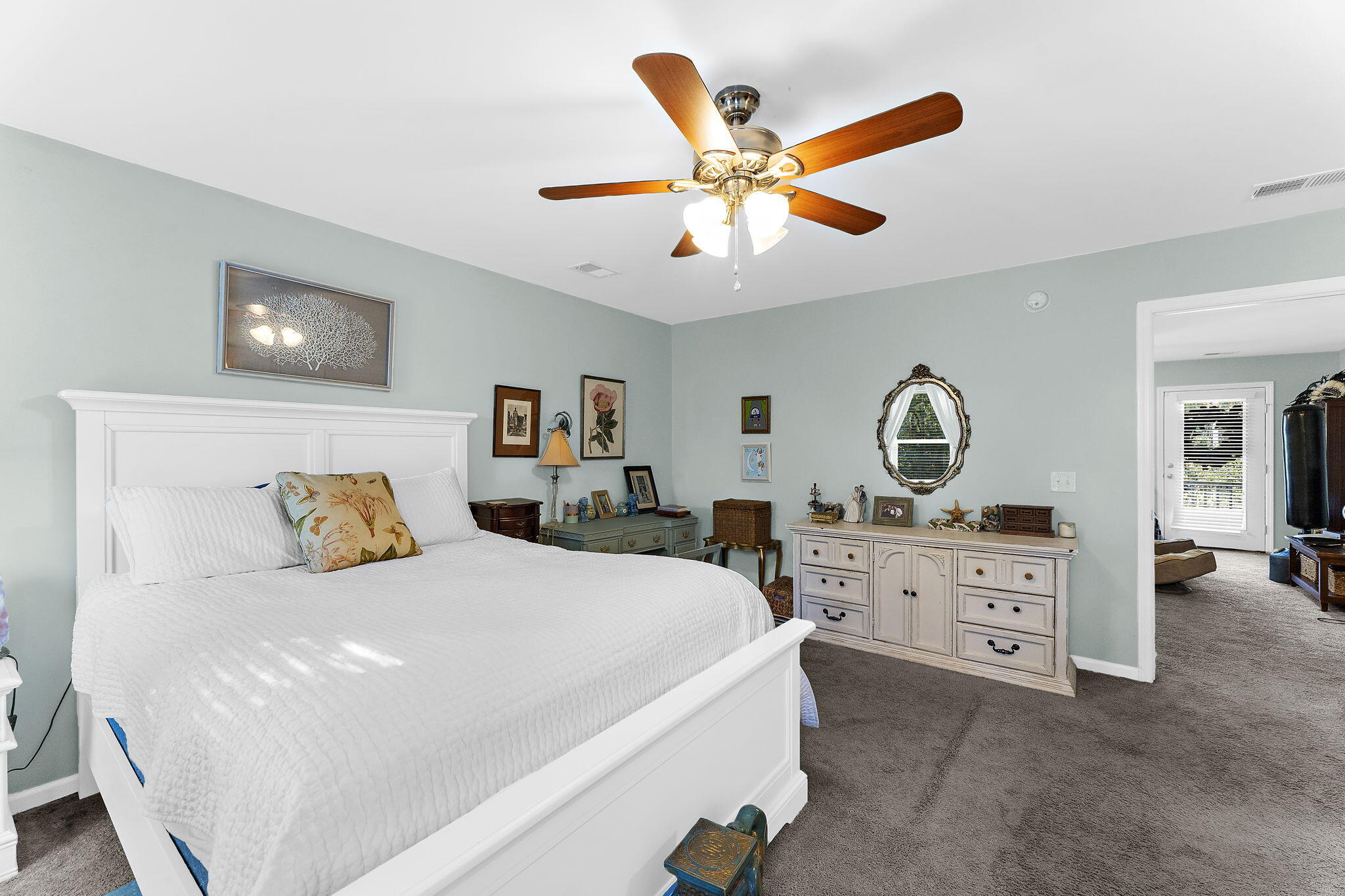 1301 Merchant Court Mount Pleasant, SC 29466 - Photo 31 of 46 31-web-or-mls-DSC04296