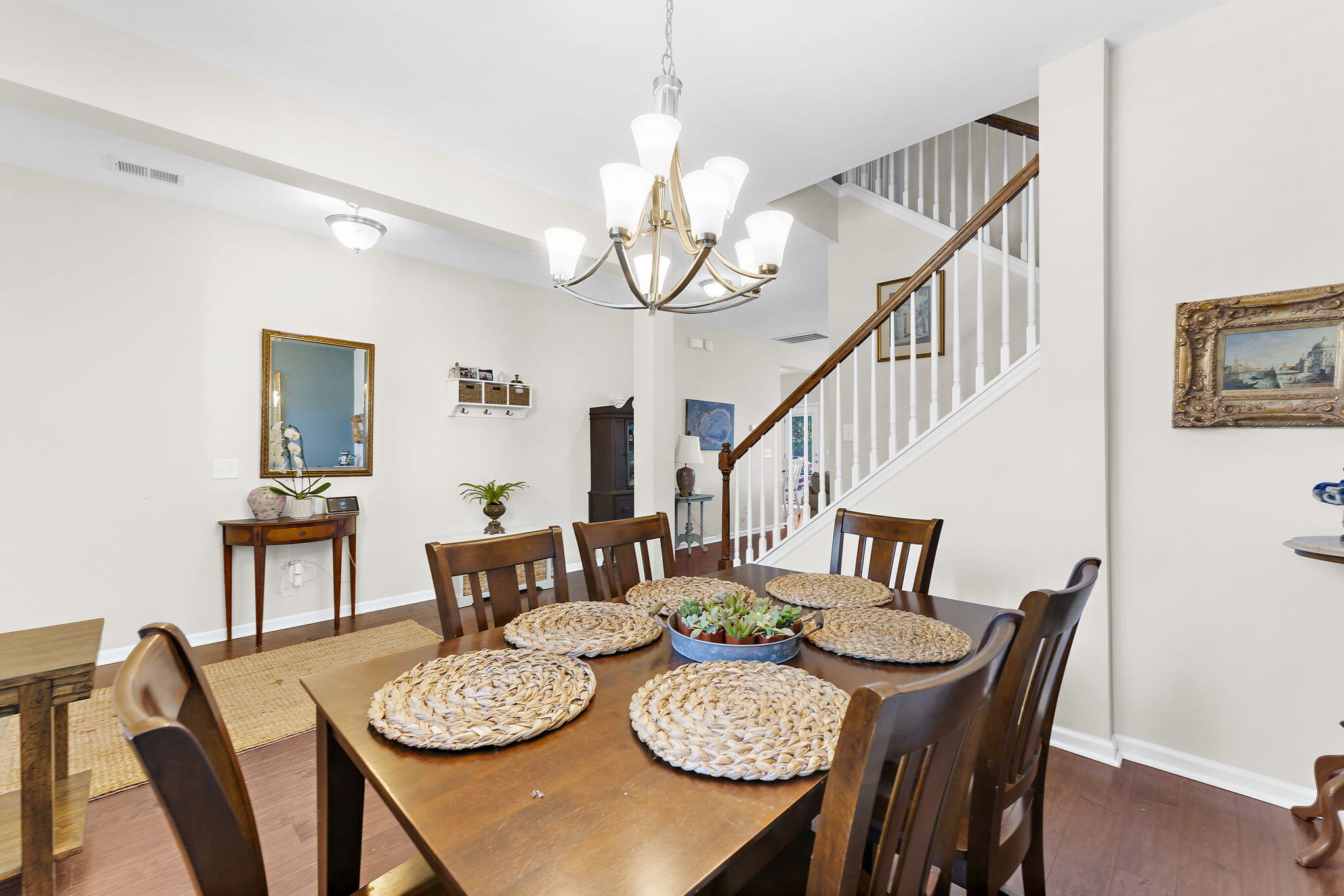 1301 Merchant Court Mount Pleasant, SC 29466 - Photo 8 of 46 24-web-or-mls-DSC04261