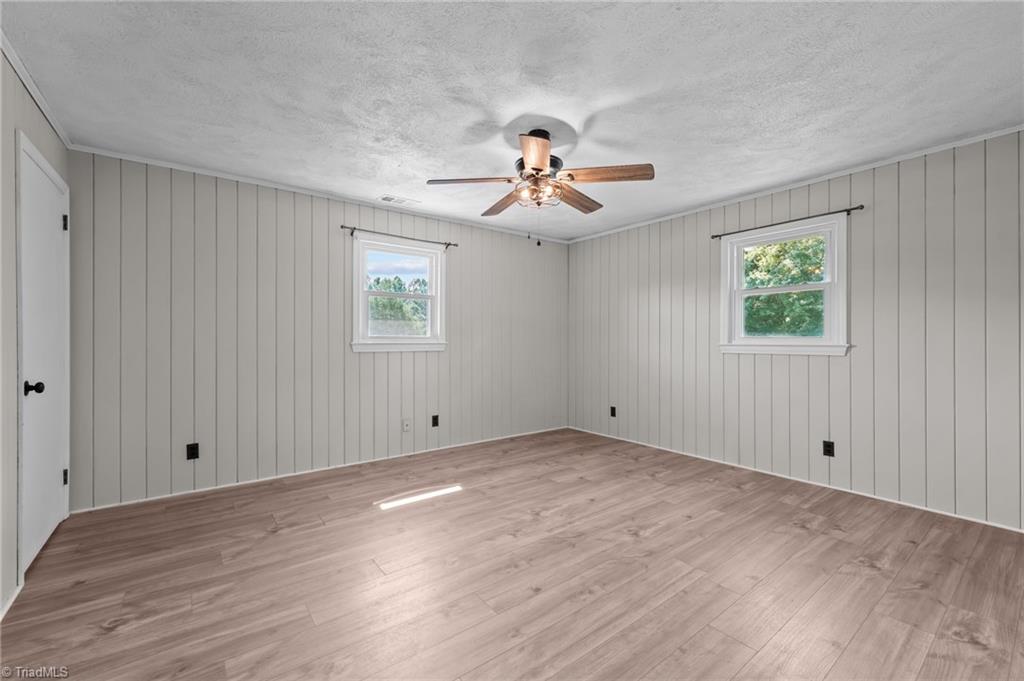 5305 Belews Creek Road Walkertown, NC 27051 - Photo 14 of 50