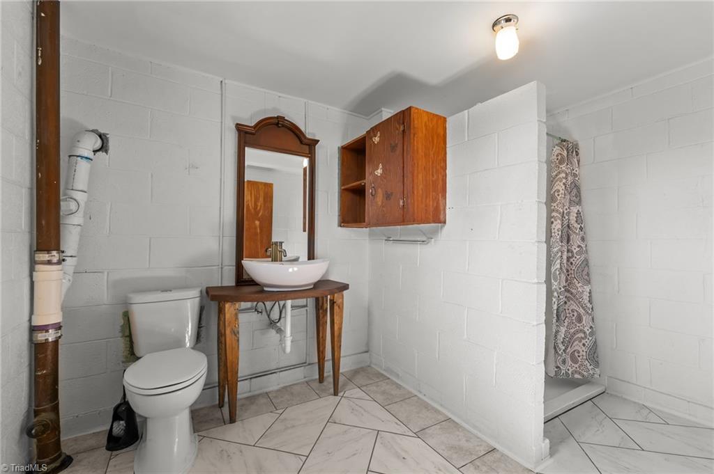 5305 Belews Creek Road Walkertown, NC 27051 - Photo 28 of 50