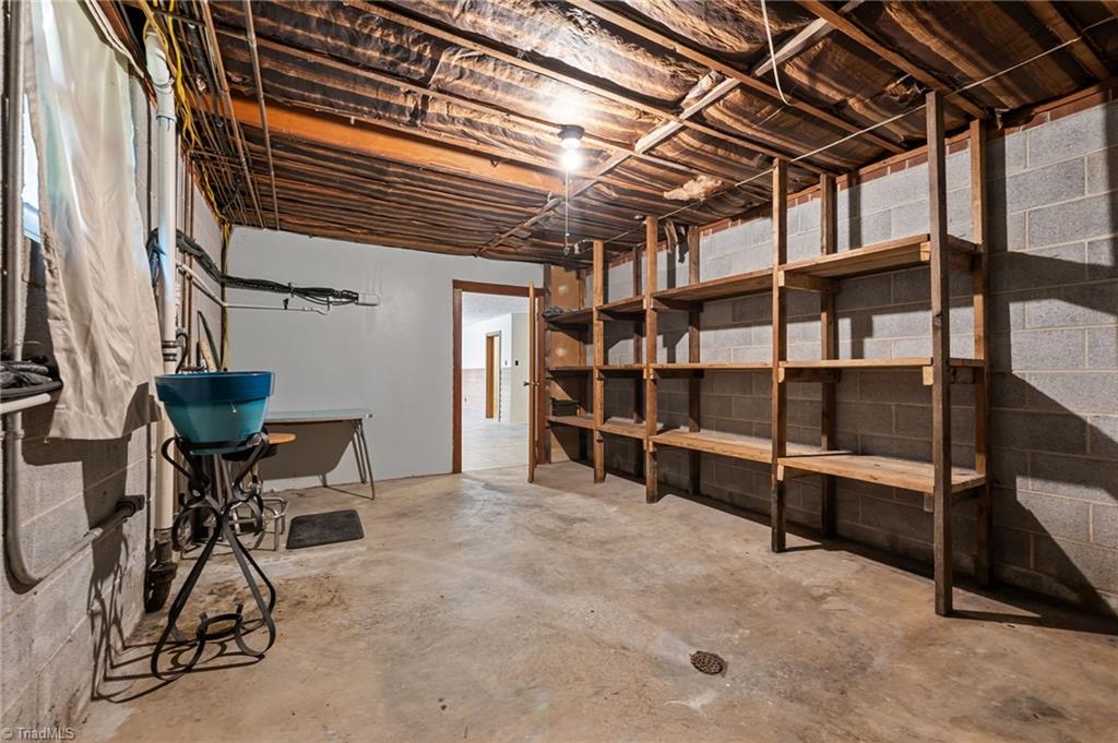 5305 Belews Creek Road Walkertown, NC 27051 - Photo 29 of 50