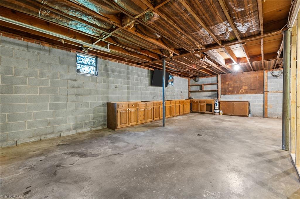 5305 Belews Creek Road Walkertown, NC 27051 - Photo 30 of 50