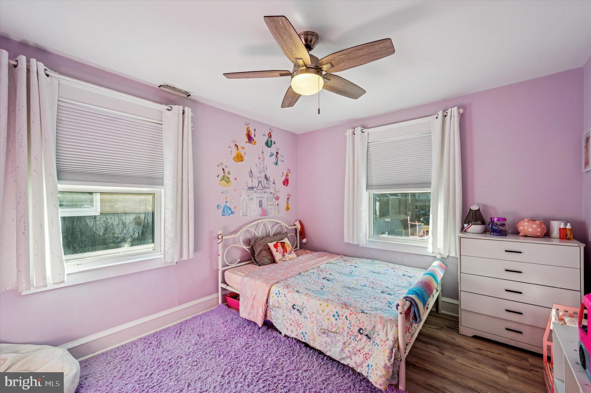220 Sedgewood Road Springfield, PA 19064 - Photo 19 of 27 a bedroom with a bed and a window
