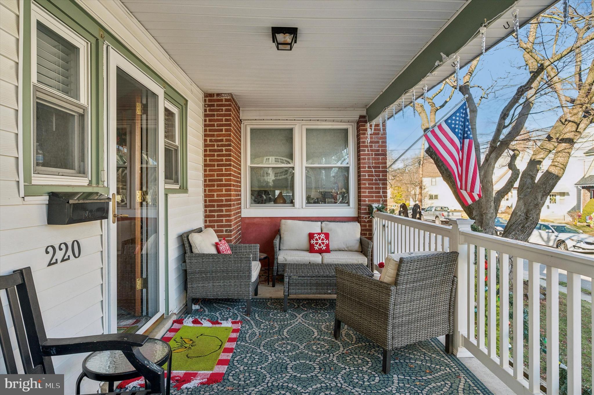 220 Sedgewood Road Springfield, PA 19064 - Photo 3 of 27 a view of outdoor space that has couch and lots of furniture