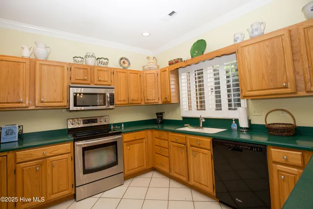 $375,000 | 737 Burlwood Drive, Southern Pines, NC 28387