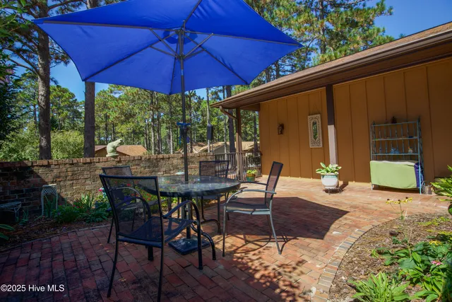 $375,000 | 737 Burlwood Drive, Southern Pines, NC 28387