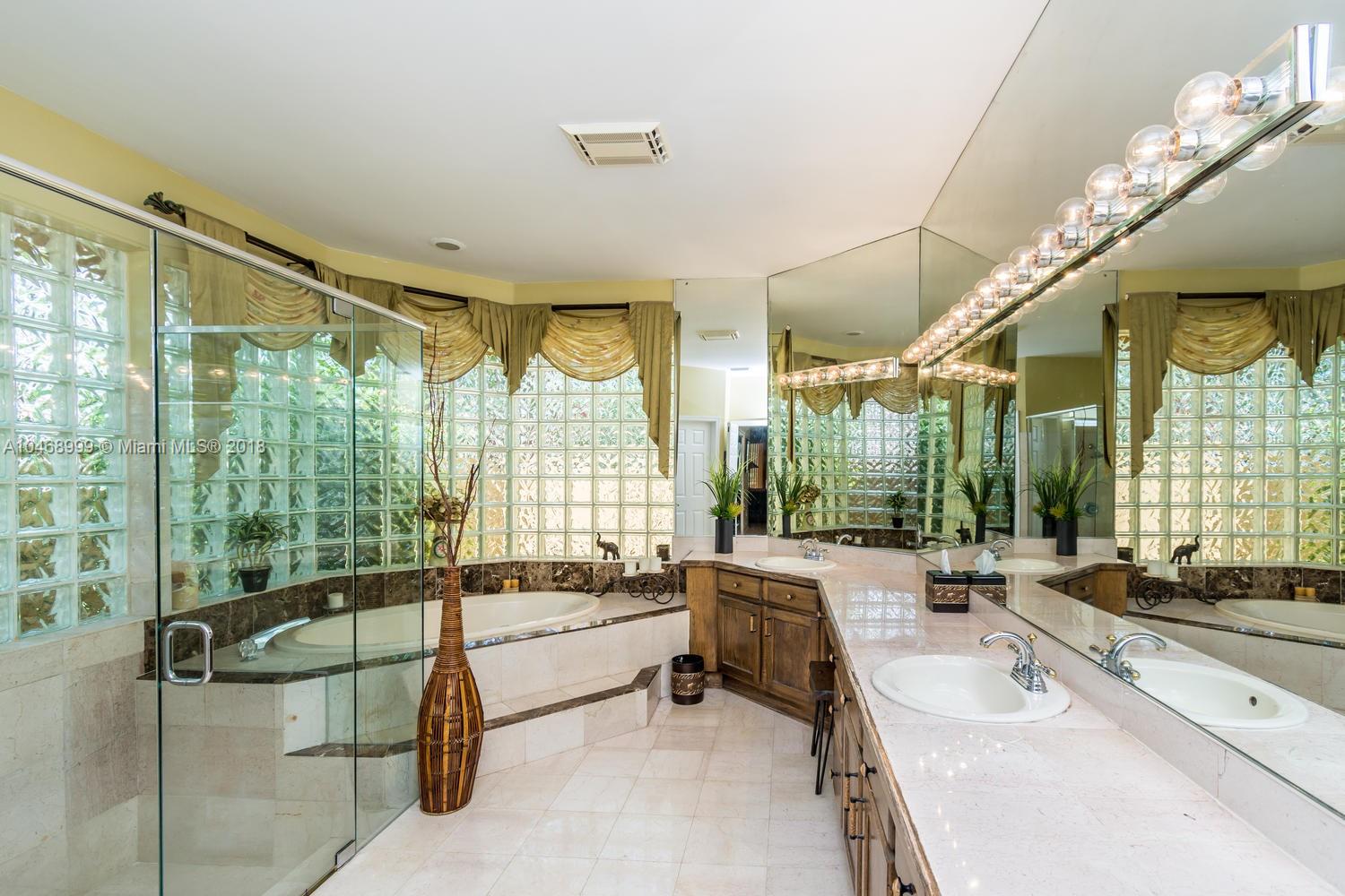 450 Alexandra Circle Weston, FL 33326 - Photo 44 of 84