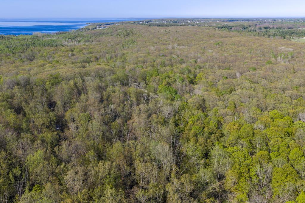 6810 Spring Lane Egg Harbor, WI 54209 - Photo 13 of 32