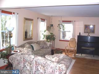 23 Kent Road Cherry Hill, NJ 08002 - Photo 3 of 6