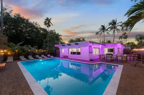 $1,140,000 | 100 Northeast 22nd Street, Wilton Manors, FL 33305