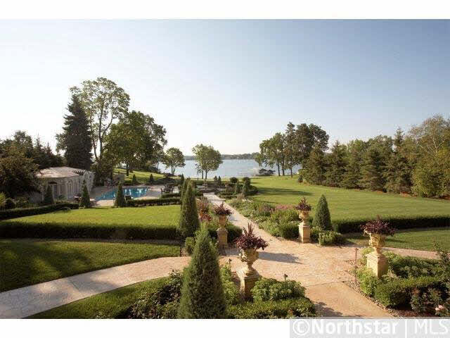 426 Ferndale Road South Wayzata, MN 55391 - Photo 3 of 15