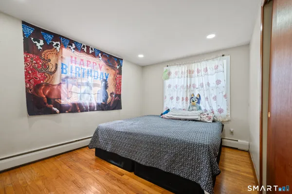 $425,000 | 18 Crestwood Trail, East Hartford, CT 06118