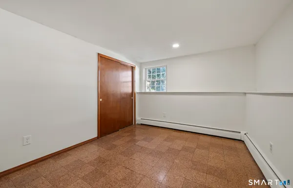 $425,000 | 18 Crestwood Trail, East Hartford, CT 06118