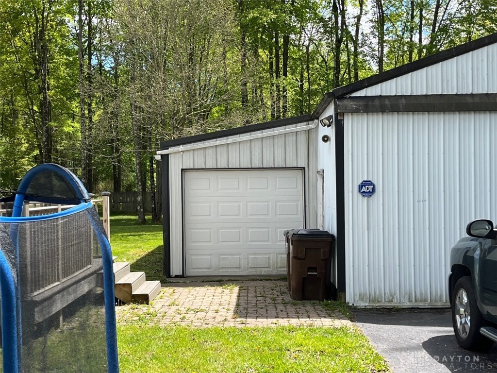 1126 Starling Road Bethel, OH 45106 - Photo 4 of 9 Gallery Image 4