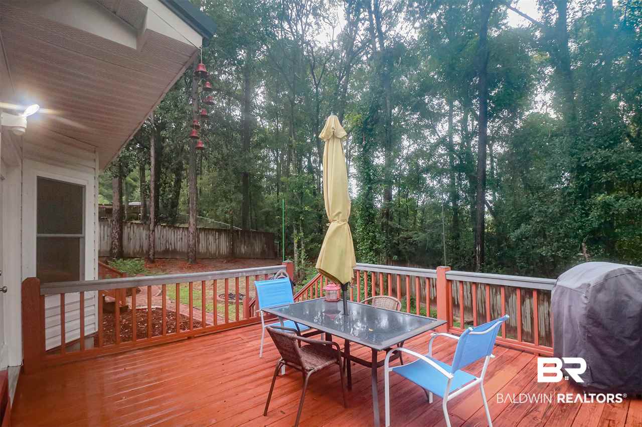 172 Lakeview Loop Daphne, AL 36526 - Photo 32 of 33