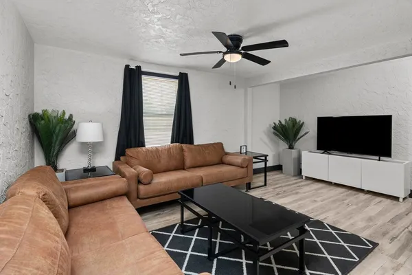 $545,000 | 2400 24th Street, Rock Island, IL 61201