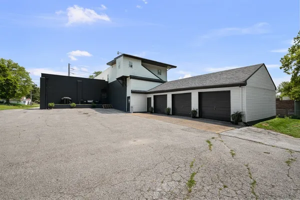 $545,000 | 2400 24th Street, Rock Island, IL 61201