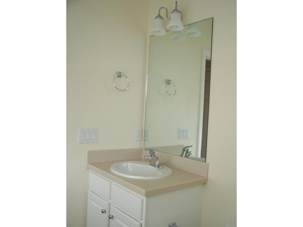 11 Tarleton Lane, Unit 11 Amherst, NH 03031 - Photo 17 of 23 Gallery Image 17