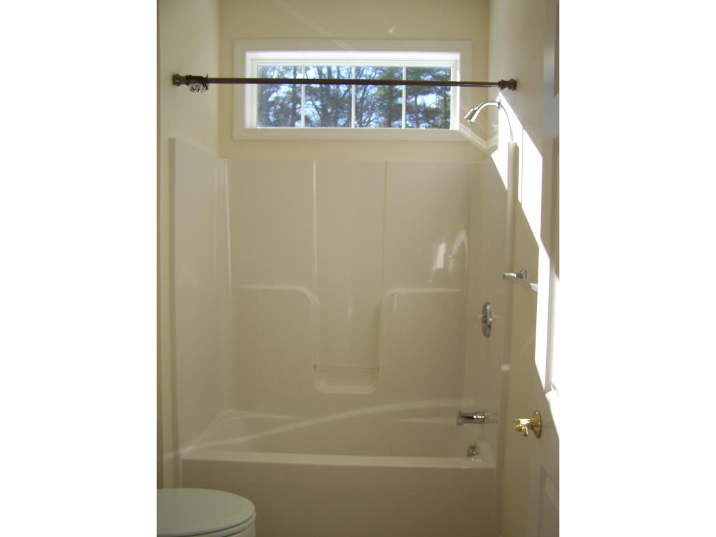 11 Tarleton Lane, Unit 11 Amherst, NH 03031 - Photo 18 of 23 Gallery Image 18