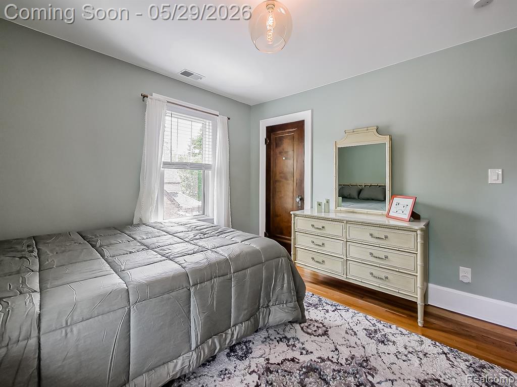 415 Meridan Street Dearborn, MI 48124 - Photo 14 of 35