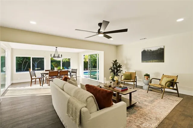 $1,279,000 | 2302 Lori Lane, Santa Ana, CA 92706