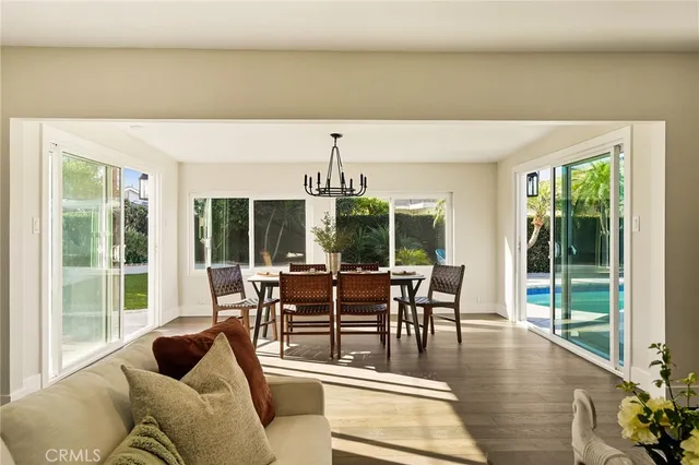 $1,279,000 | 2302 Lori Lane, Santa Ana, CA 92706